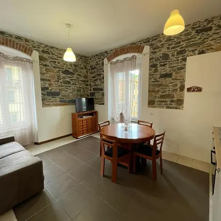 Апартаменти Trainspot